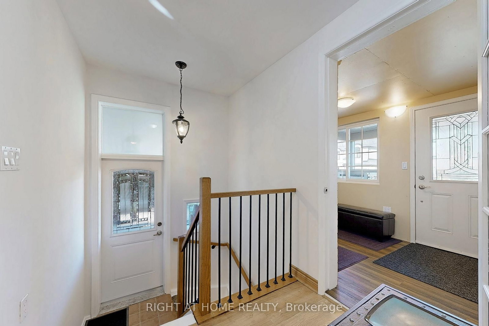 Detached House for sale at 907 Fourth Street, Mississauga, Ontario, L5E 1J8 - Lakeview - MLS: W12929516