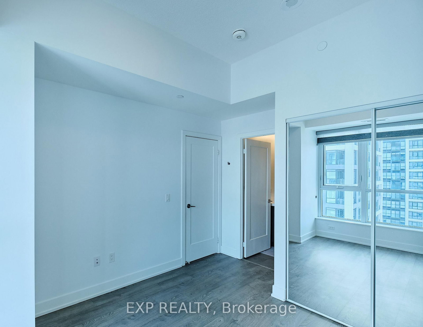 9 MABELLE Avenue, Unit 2919 - Photo 39