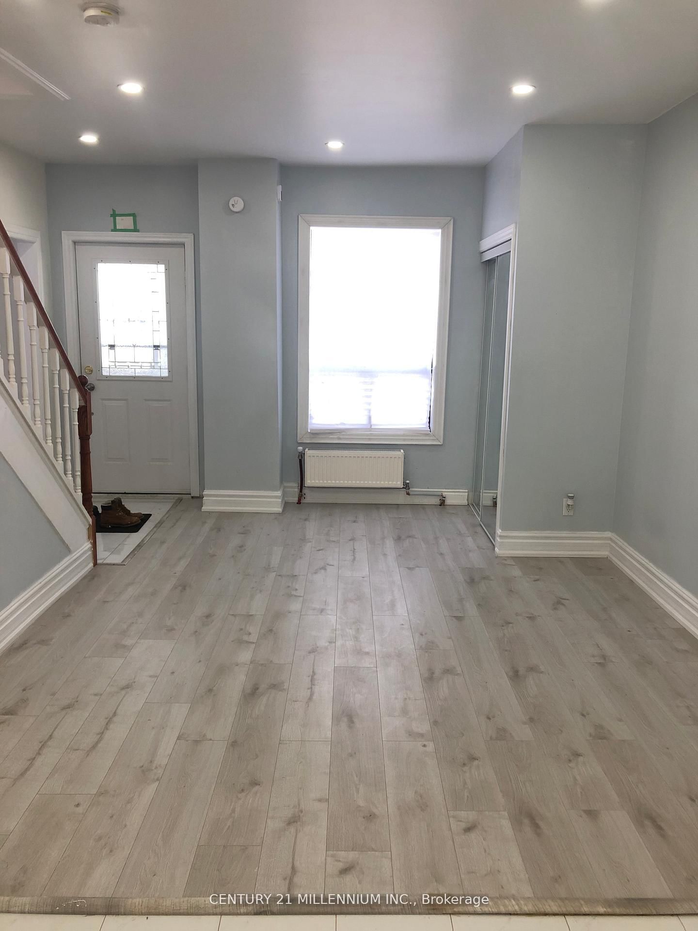 71 Clouston Avenue • Toronto, ON photo 21
