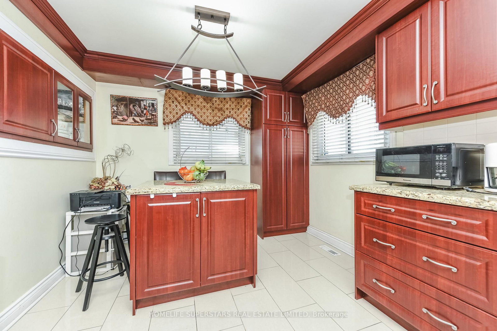 7608 Benavon Road • Mississauga, ON photo 15