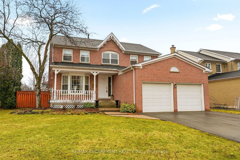 4150 Millcroft Park Dr, Burlington, L7M 3V1 | Image 2