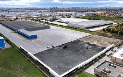 Opt. 7 - 2600 North Park Dr | Brampton | Image