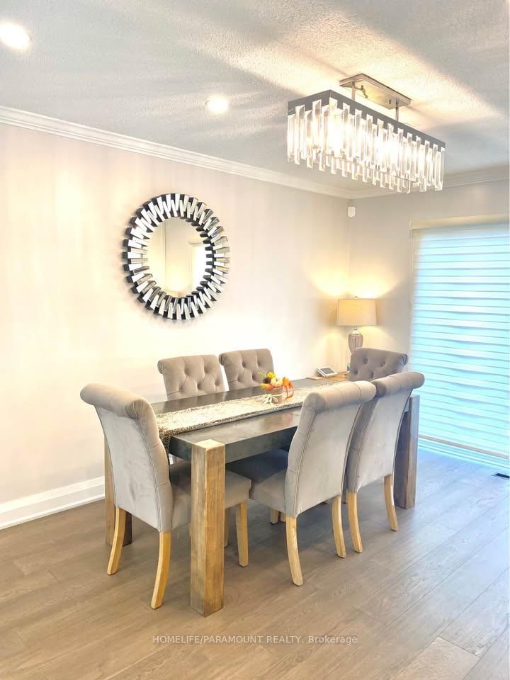 Detached House for sale at 411 Bronte Road, Oakville, Ontario, L6L 5C3 - West - MLS: W12930662