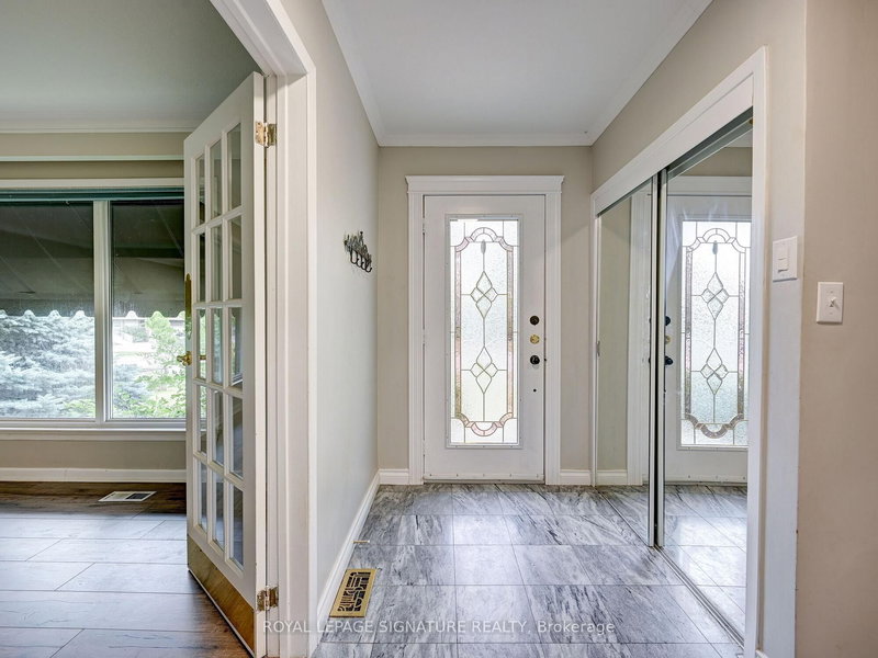 251 Third Line, Oakville, L6L 4A2 | Image 3