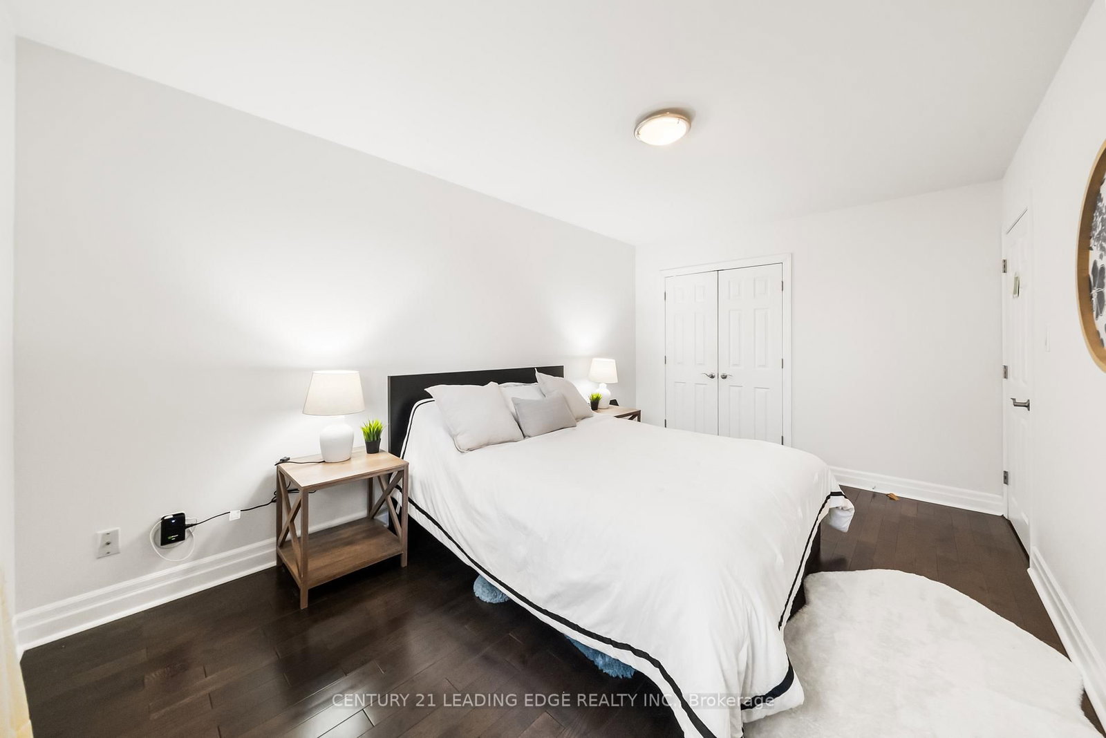 Detached House for sale at 1050 Alexandra Avenue, Mississauga, Ontario, L5E 1Z8 - Lakeview - MLS: W12930872