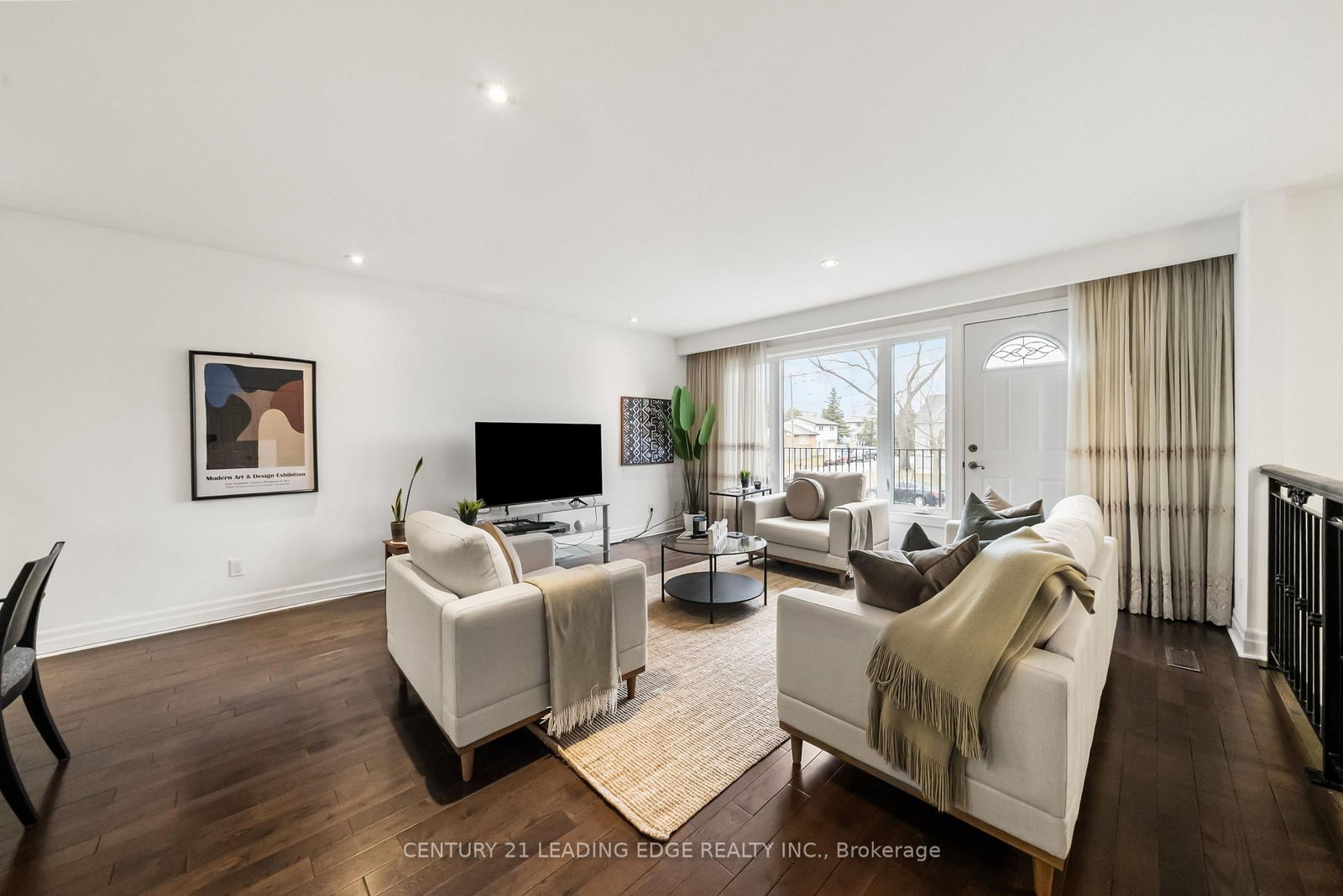 Detached House for sale at 1050 Alexandra Avenue, Mississauga, Ontario, L5E 1Z8 - Lakeview - MLS: W12930872