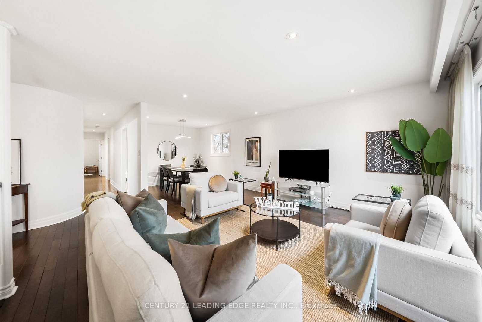 Detached House for sale at 1050 Alexandra Avenue, Mississauga, Ontario, L5E 1Z8 - Lakeview - MLS: W12930872