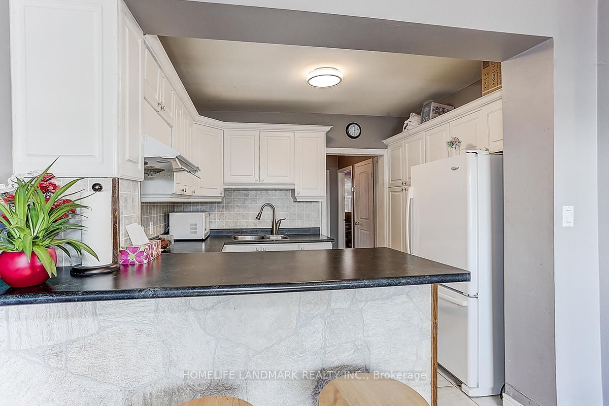 1281 Davenport Road - Photo 14