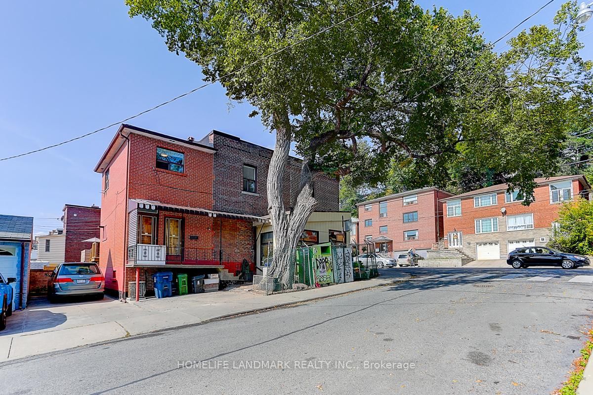 1281 Davenport Road - Photo 20