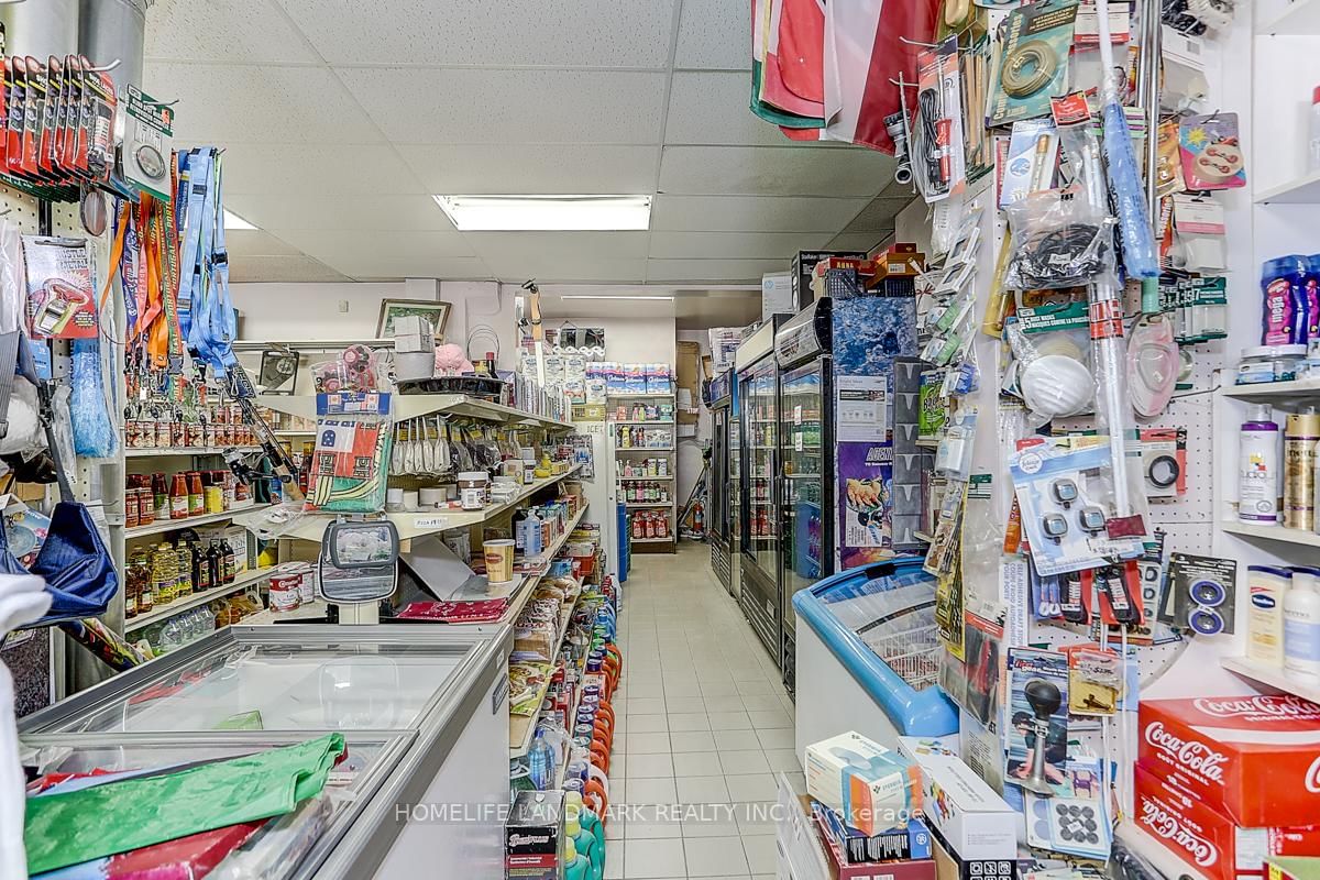 1281 Davenport Road - Photo 8