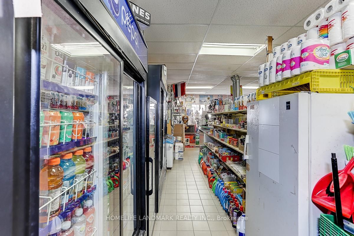 1281 Davenport Road - Photo 9