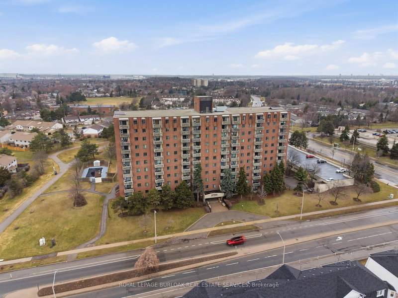 312 - 6720 Glen Erin Dr, Mississauga, L5N 3K8 | Image 3