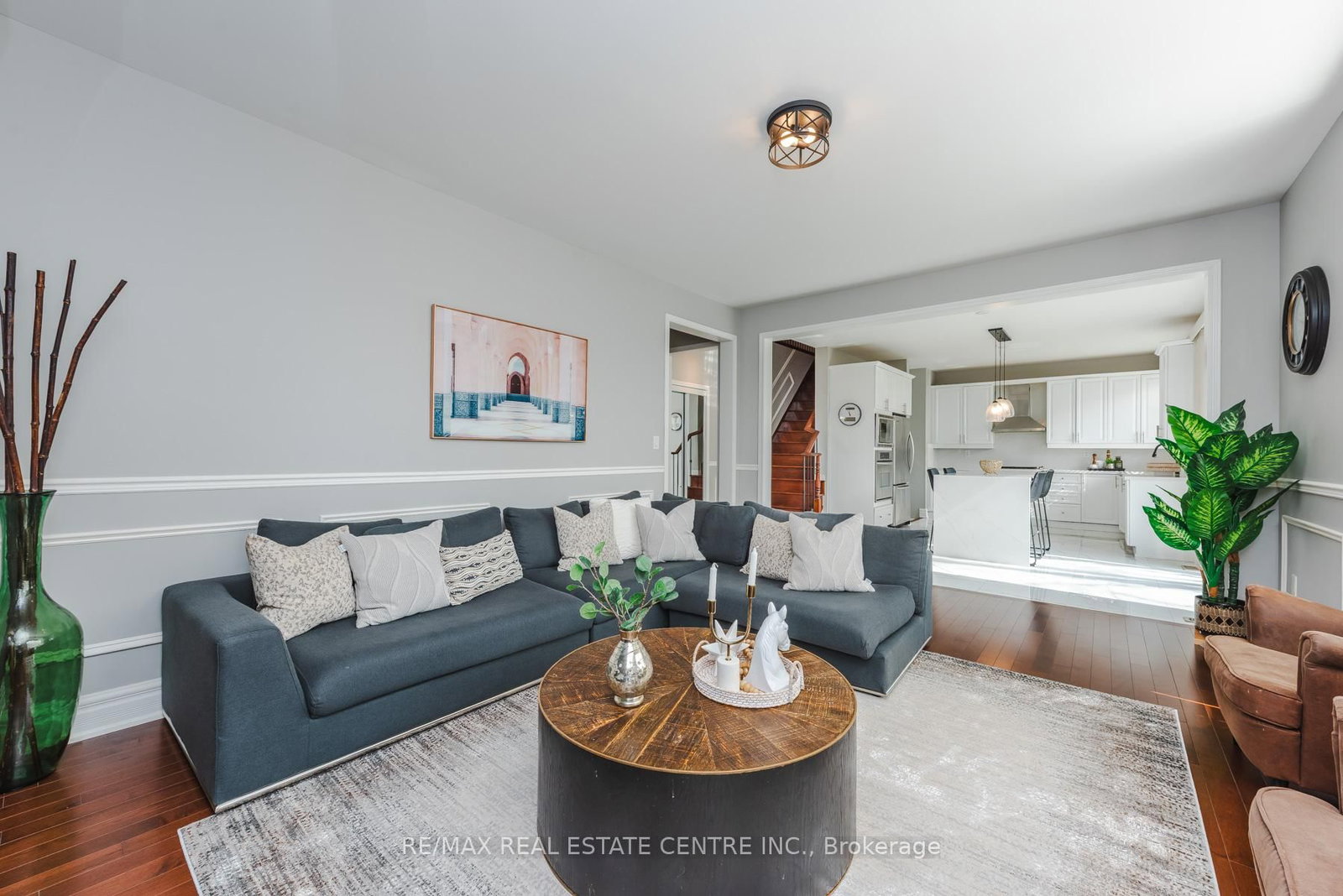 Detached House for sale at 920 Bessy Trail, Milton, Ontario, L9T 0H2 - Coates - MLS: W12931262