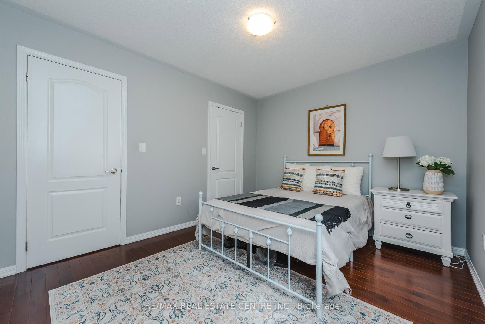 Detached House for sale at 920 Bessy Trail, Milton, Ontario, L9T 0H2 - Coates - MLS: W12931262