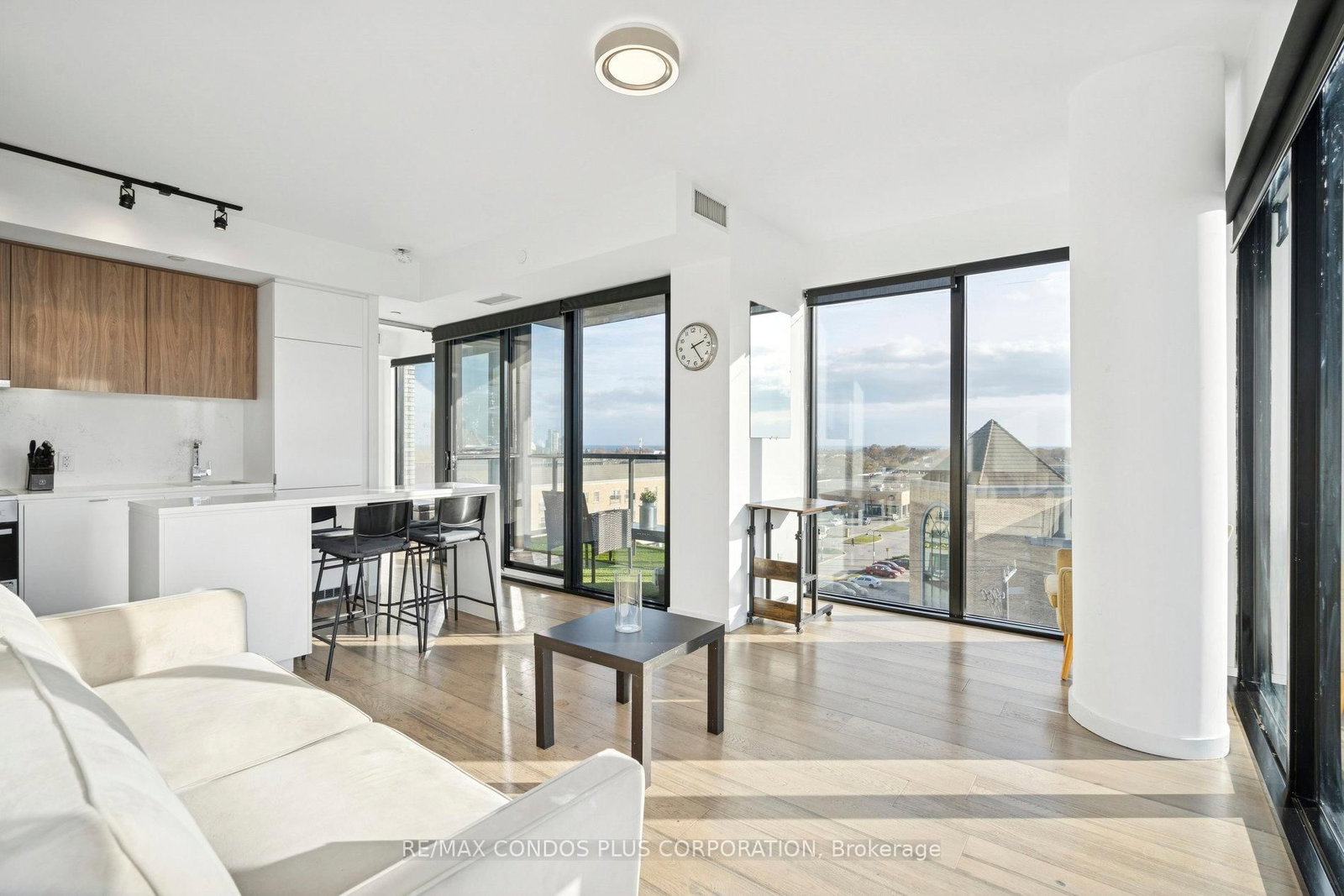 Condo for lease at 619-7 Smith Crescent, Toronto, Ontario, M8Z 0G3 - Stonegate-Queensway - MLS: W12931522