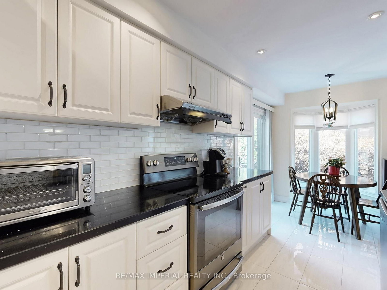 Detached House for sale at 140 Romain Crescent, Oakville, Ontario, L6H 5A6 - College Park - MLS: W12931746