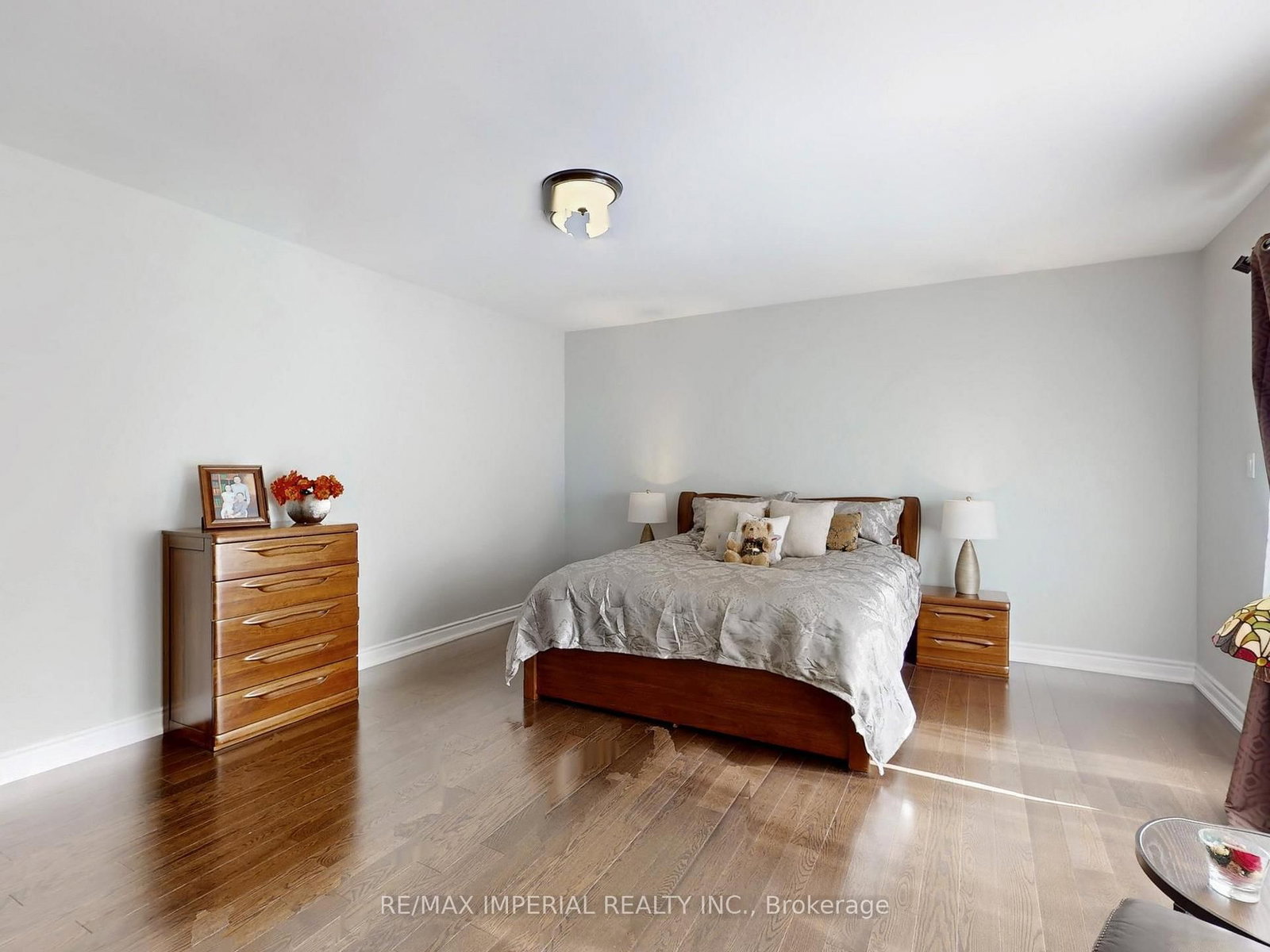 Detached House for sale at 140 Romain Crescent, Oakville, Ontario, L6H 5A6 - College Park - MLS: W12931746