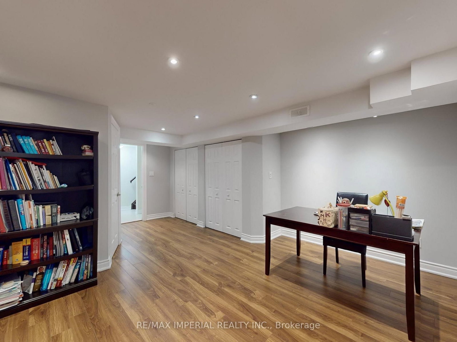 Detached House for sale at 140 Romain Crescent, Oakville, Ontario, L6H 5A6 - College Park - MLS: W12931746