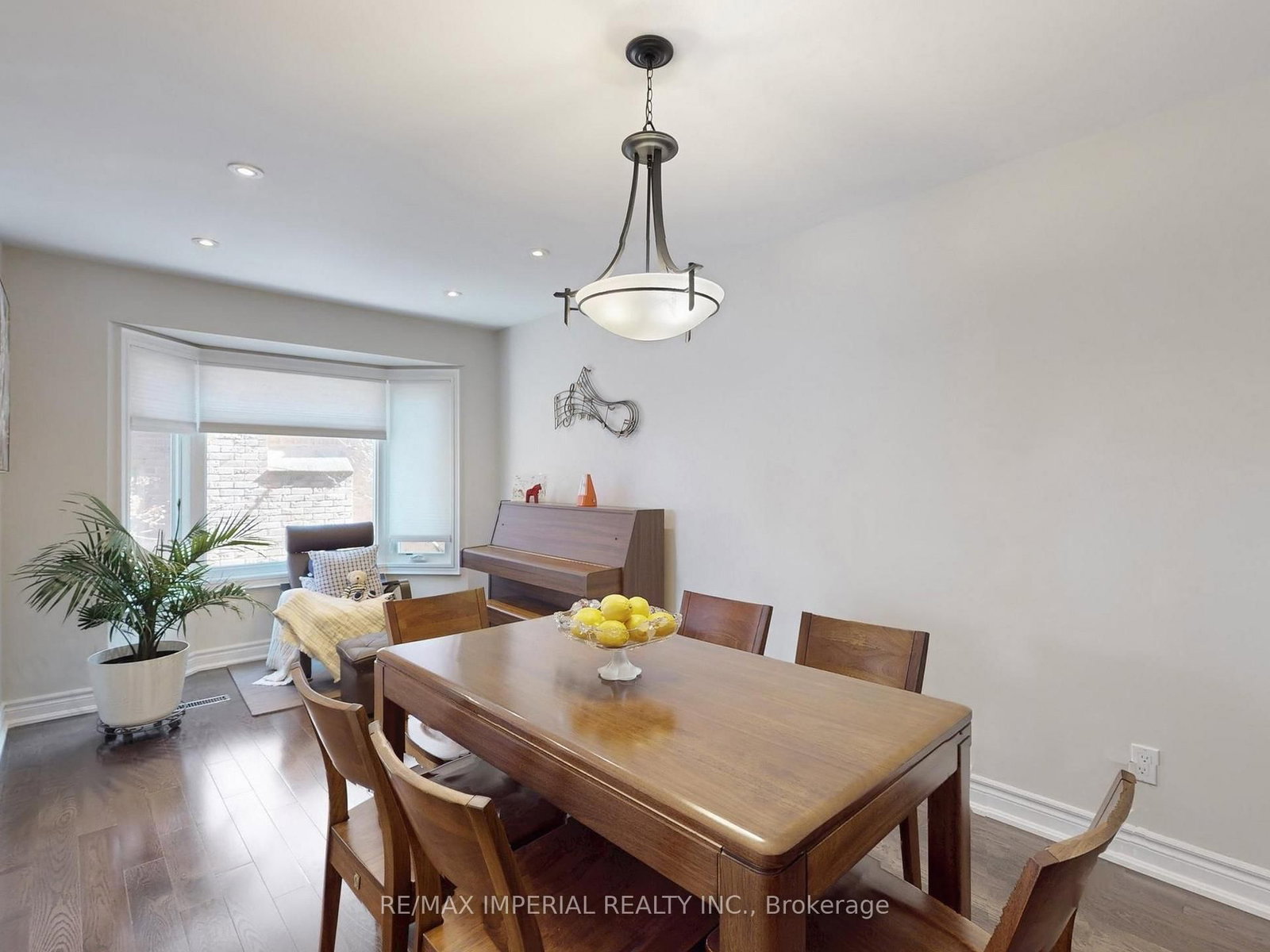 Detached House for sale at 140 Romain Crescent, Oakville, Ontario, L6H 5A6 - College Park - MLS: W12931746