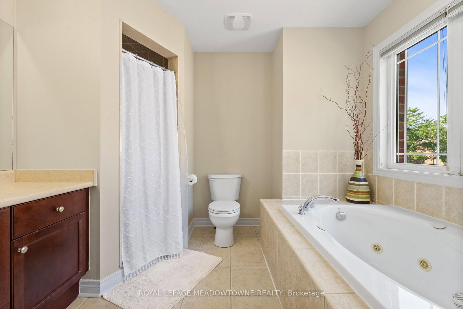 Detached House for sale at 9 Black Bear Trail, Brampton, Ontario, L6Y 5L2 - Bram West - MLS: W12931878