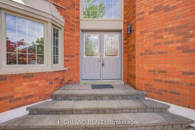 4781 Crystal Rose Drive — photo 3