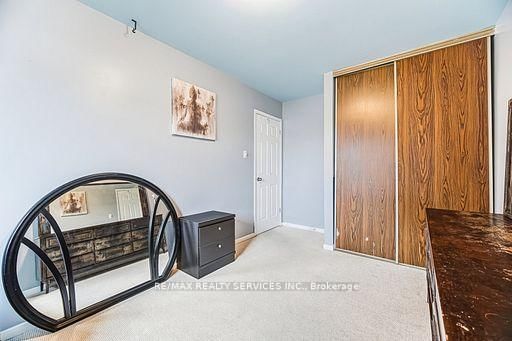 Townhouse for sale at 92-900 Central Park Drive, Brampton, Ontario, L6S 3J6 - Northgate - MLS: W12932368