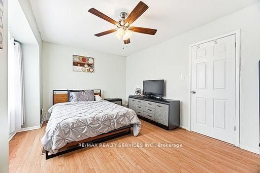 Townhouse for sale at 92-900 Central Park Drive, Brampton, Ontario, L6S 3J6 - Northgate - MLS: W12932368