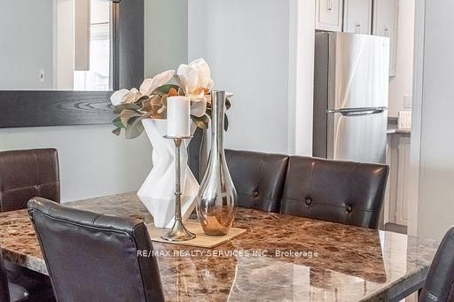 Townhouse for sale at 92-900 Central Park Drive, Brampton, Ontario, L6S 3J6 - Northgate - MLS: W12932368