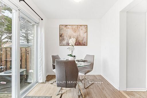 Townhouse for sale at 92-900 Central Park Drive, Brampton, Ontario, L6S 3J6 - Northgate - MLS: W12932368