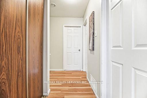 Townhouse for sale at 92-900 Central Park Drive, Brampton, Ontario, L6S 3J6 - Northgate - MLS: W12932368