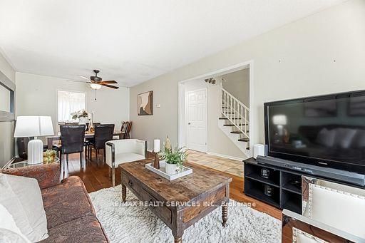 Townhouse for sale at 92-900 Central Park Drive, Brampton, Ontario, L6S 3J6 - Northgate - MLS: W12932368