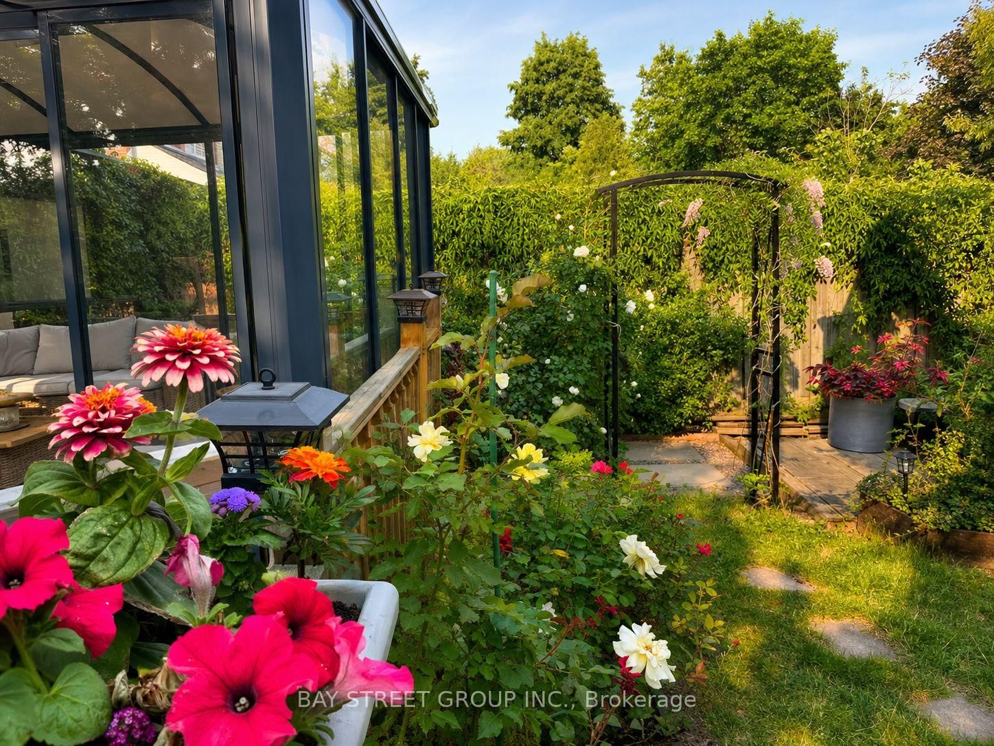 2554 Valencia Road - Photo 44
