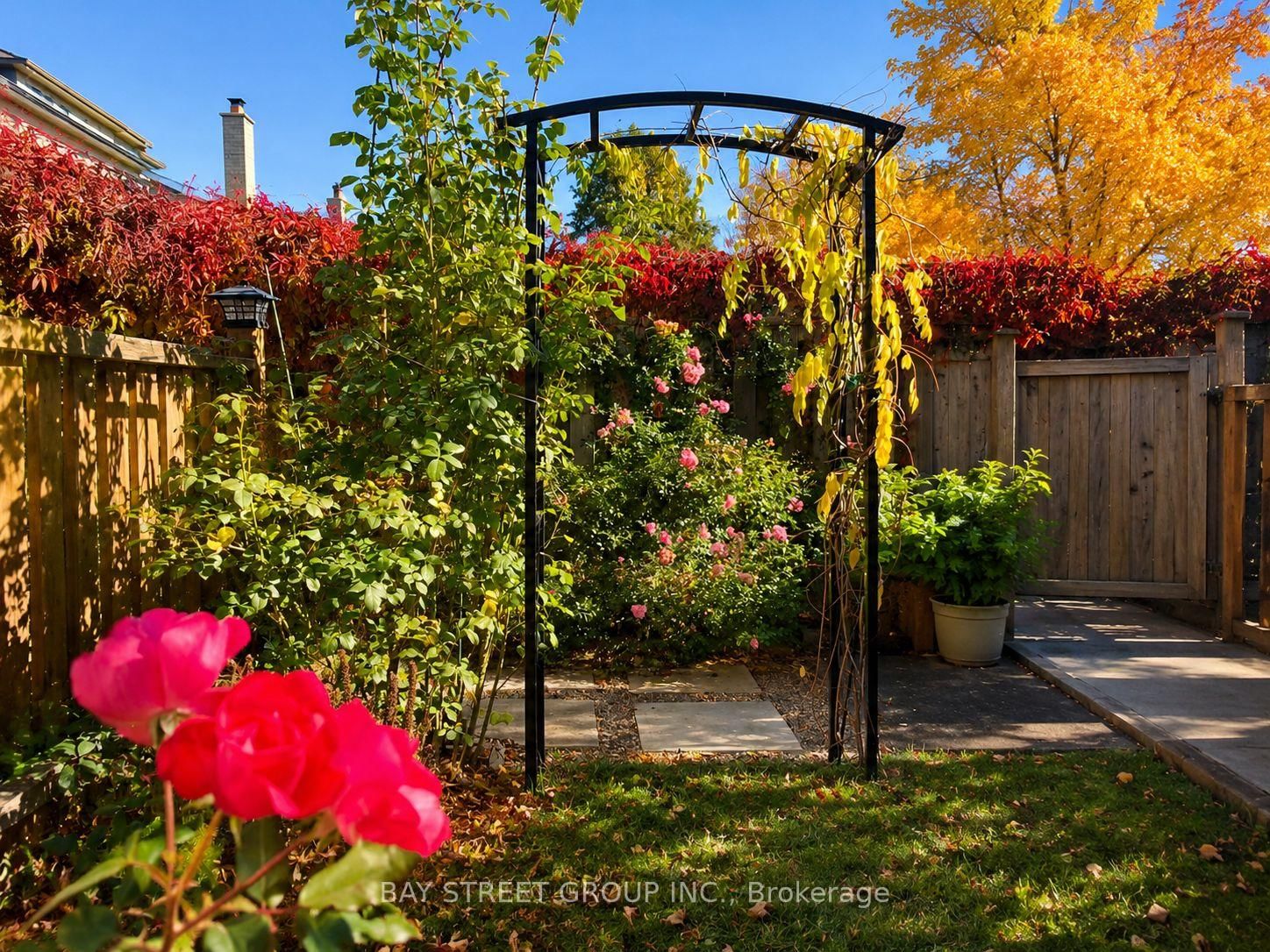 2554 Valencia Road - Photo 45