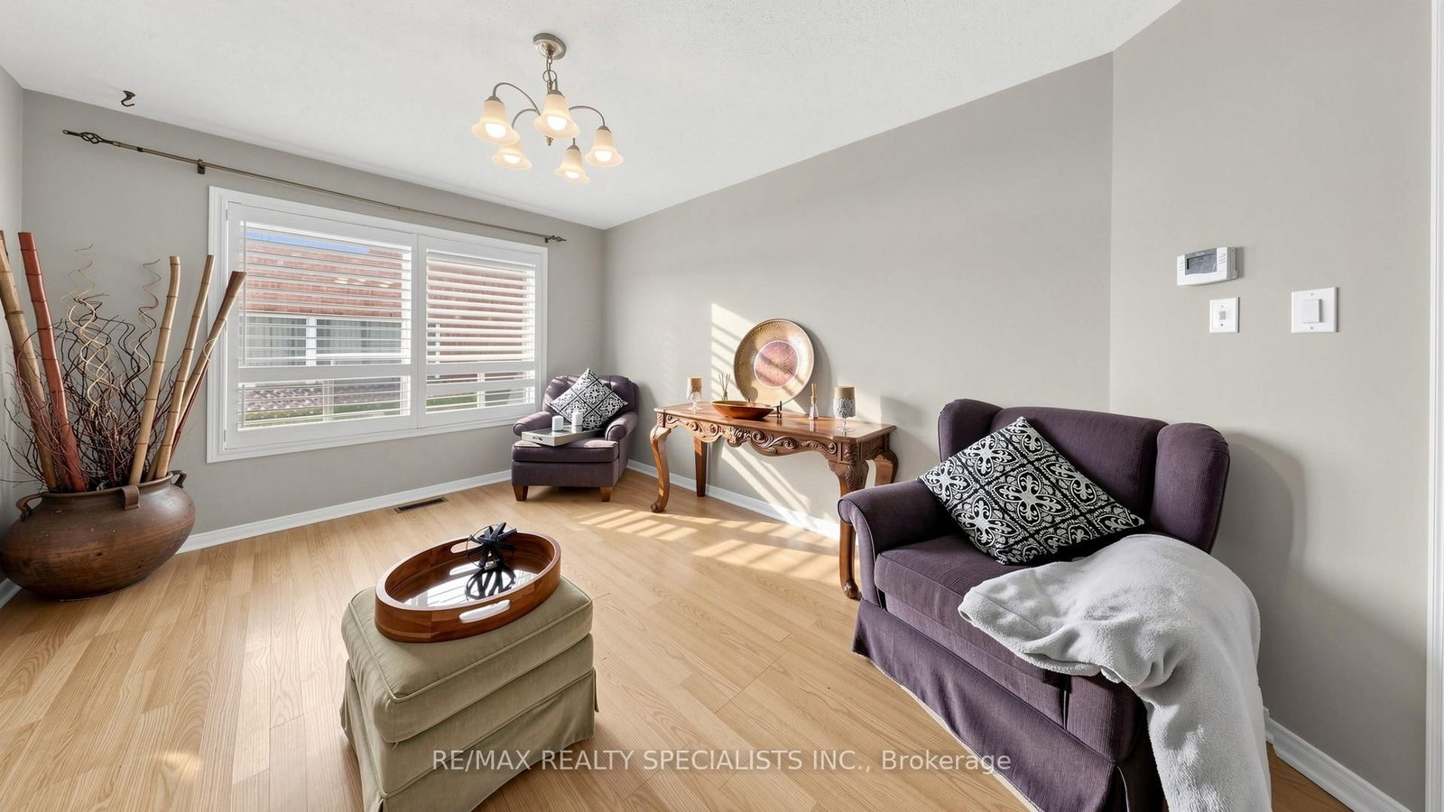 Detached House for sale at 193 Queen Mary Drive, Brampton, Ontario, L7A 1Y3 - Fletcher's Meadow - MLS: W12932964