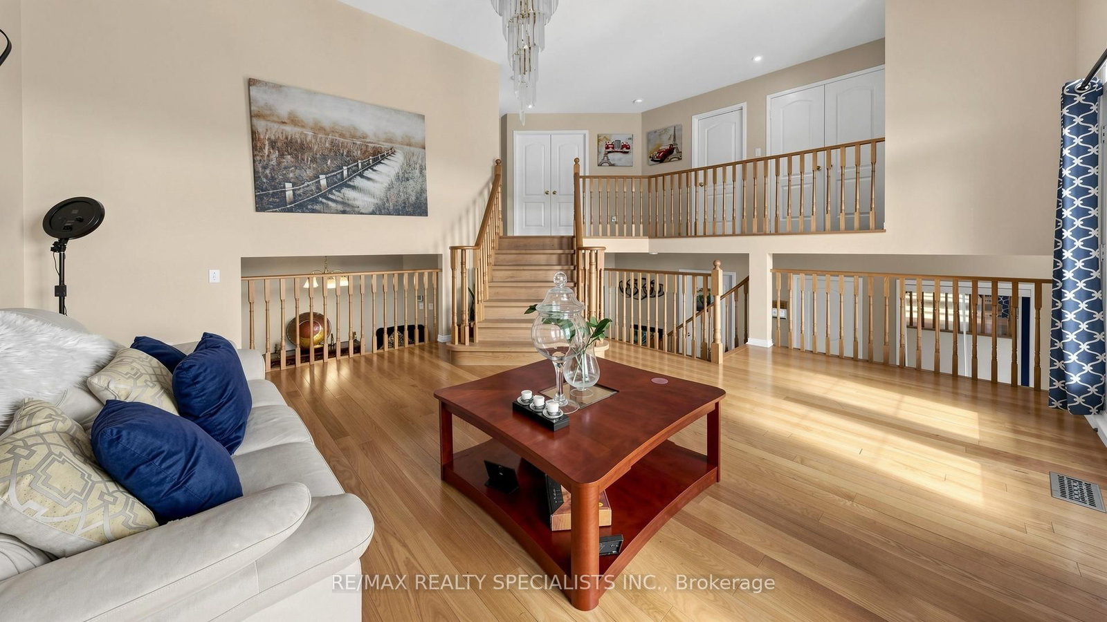 Detached House for sale at 193 Queen Mary Drive, Brampton, Ontario, L7A 1Y3 - Fletcher's Meadow - MLS: W12932964