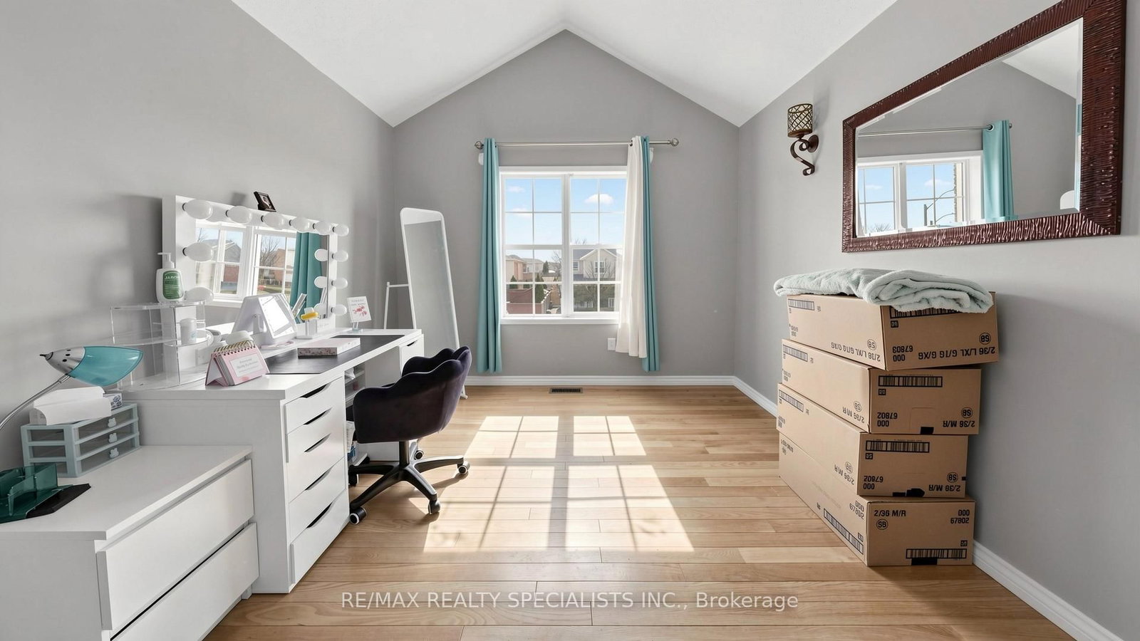 Detached House for sale at 193 Queen Mary Drive, Brampton, Ontario, L7A 1Y3 - Fletcher's Meadow - MLS: W12932964