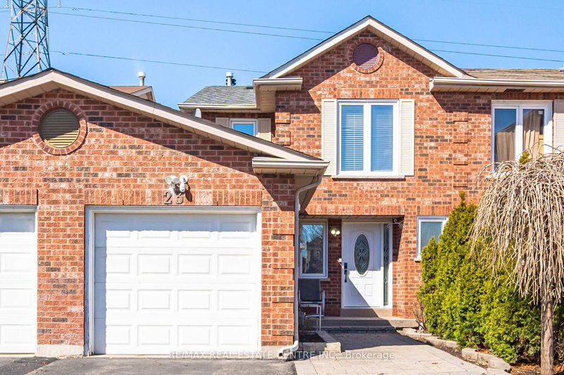 23 Acadian Hts W, Brampton, L6Y 4H5 | Image 3