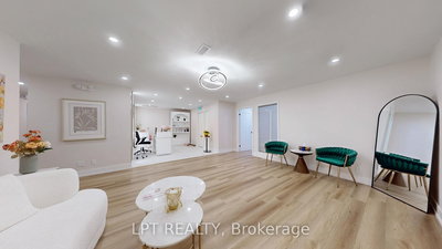 42 Village Ctre | Mississauga | Image