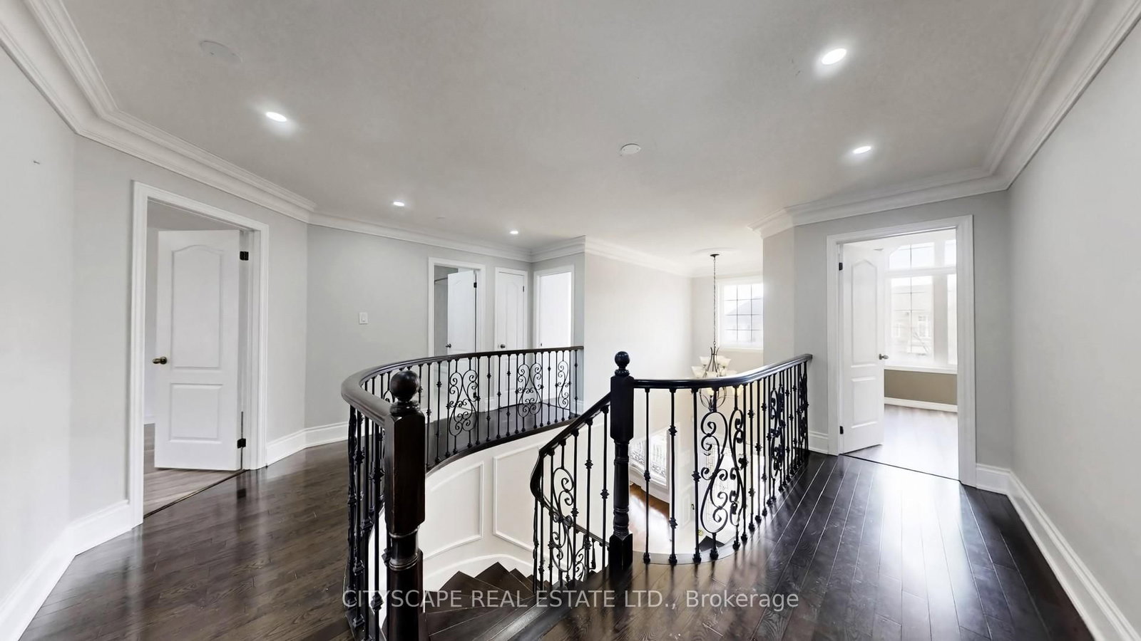 Detached House for sale at 7 Yellow Avens Boulevard, Brampton, Ontario, L6R 0K5 - Sandringham-Wellington - MLS: W12933042