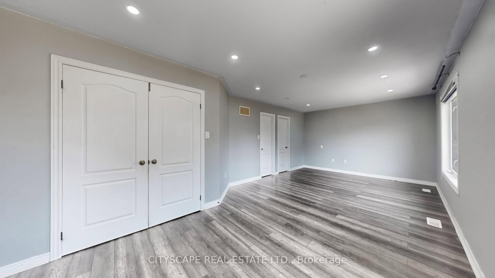 Detached House for sale at 7 Yellow Avens Boulevard, Brampton, Ontario, L6R 0K5 - Sandringham-Wellington - MLS: W12933042