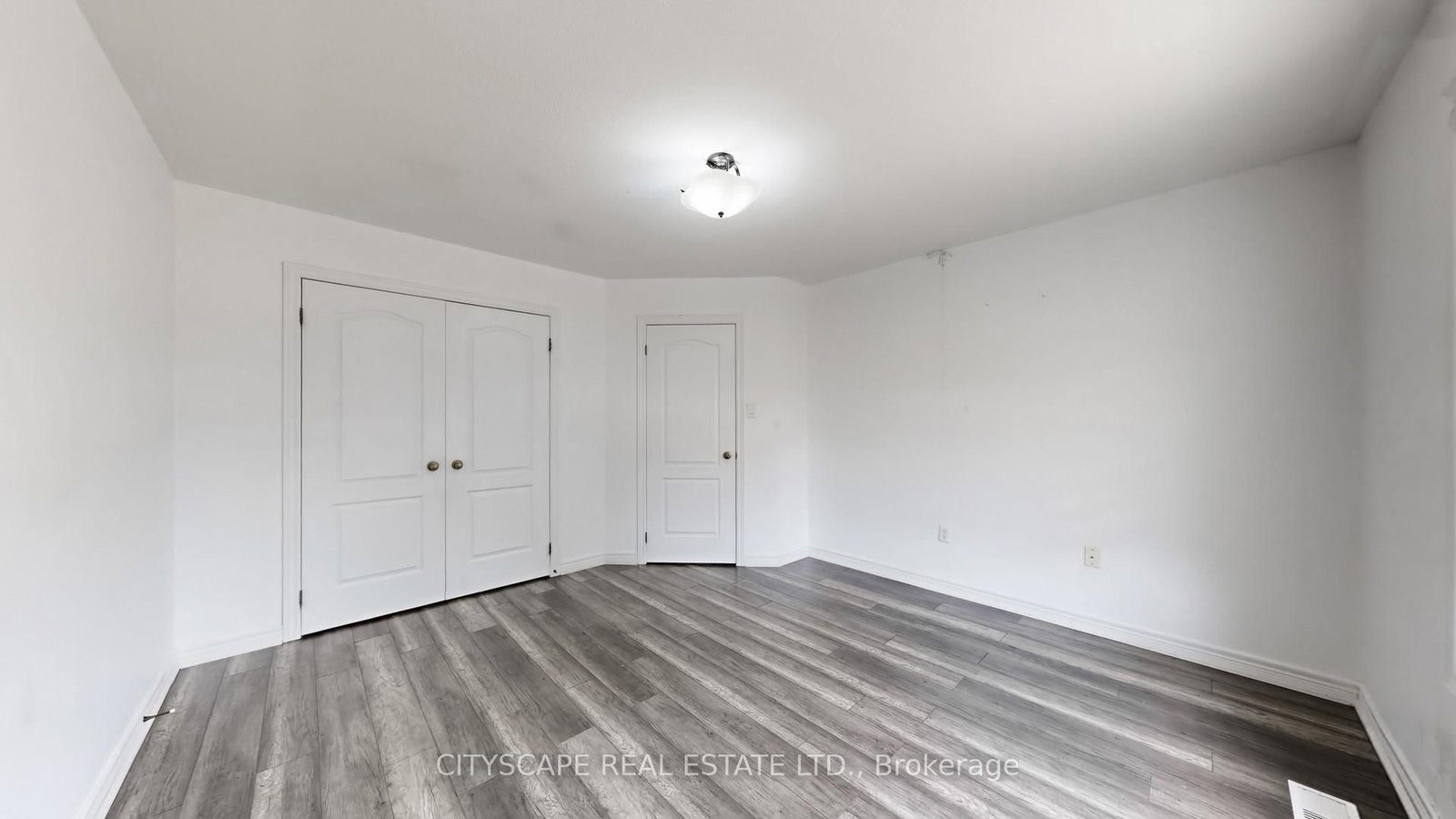 Detached House for sale at 7 Yellow Avens Boulevard, Brampton, Ontario, L6R 0K5 - Sandringham-Wellington - MLS: W12933042