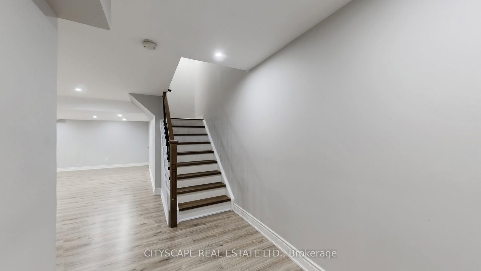 Detached House for sale at 7 Yellow Avens Boulevard, Brampton, Ontario, L6R 0K5 - Sandringham-Wellington - MLS: W12933042