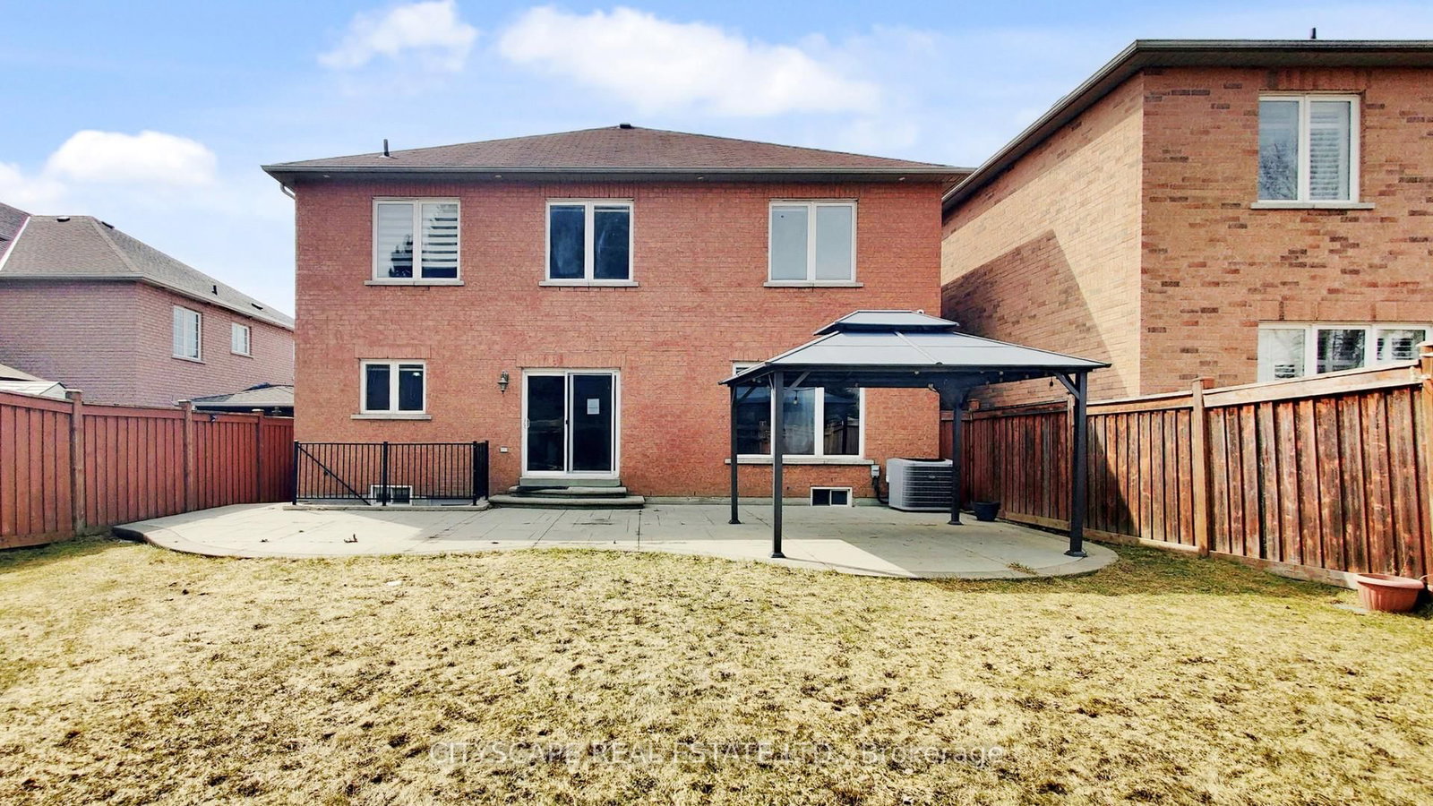 Detached House for sale at 7 Yellow Avens Boulevard, Brampton, Ontario, L6R 0K5 - Sandringham-Wellington - MLS: W12933042