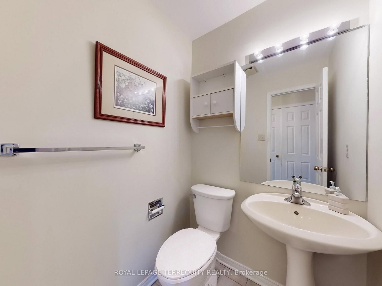 Detached House for sale at 4 Mowat Court, Brampton, Ontario, L6Z 3E6 - Heart Lake East - MLS: W12933100