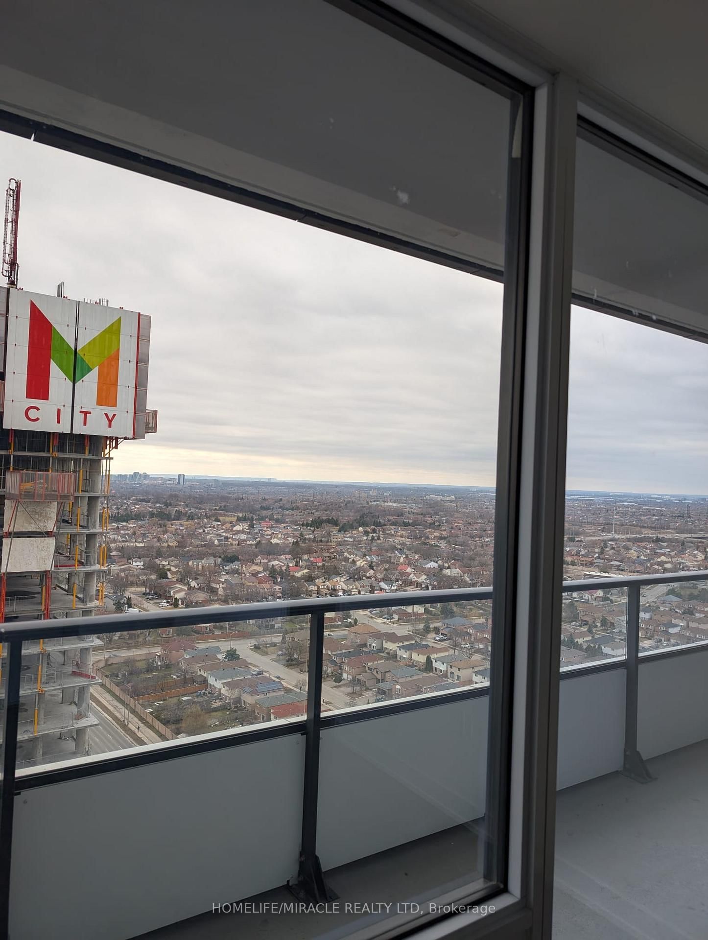 448 Burnhamthorpe Road, Unit 2312