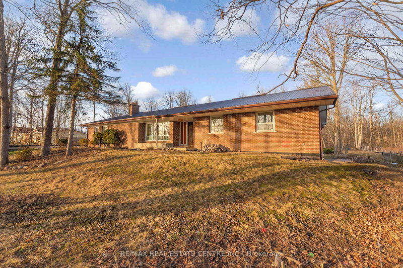 8449 8th Line, Halton Hills, L7G 4S5 | Image 2