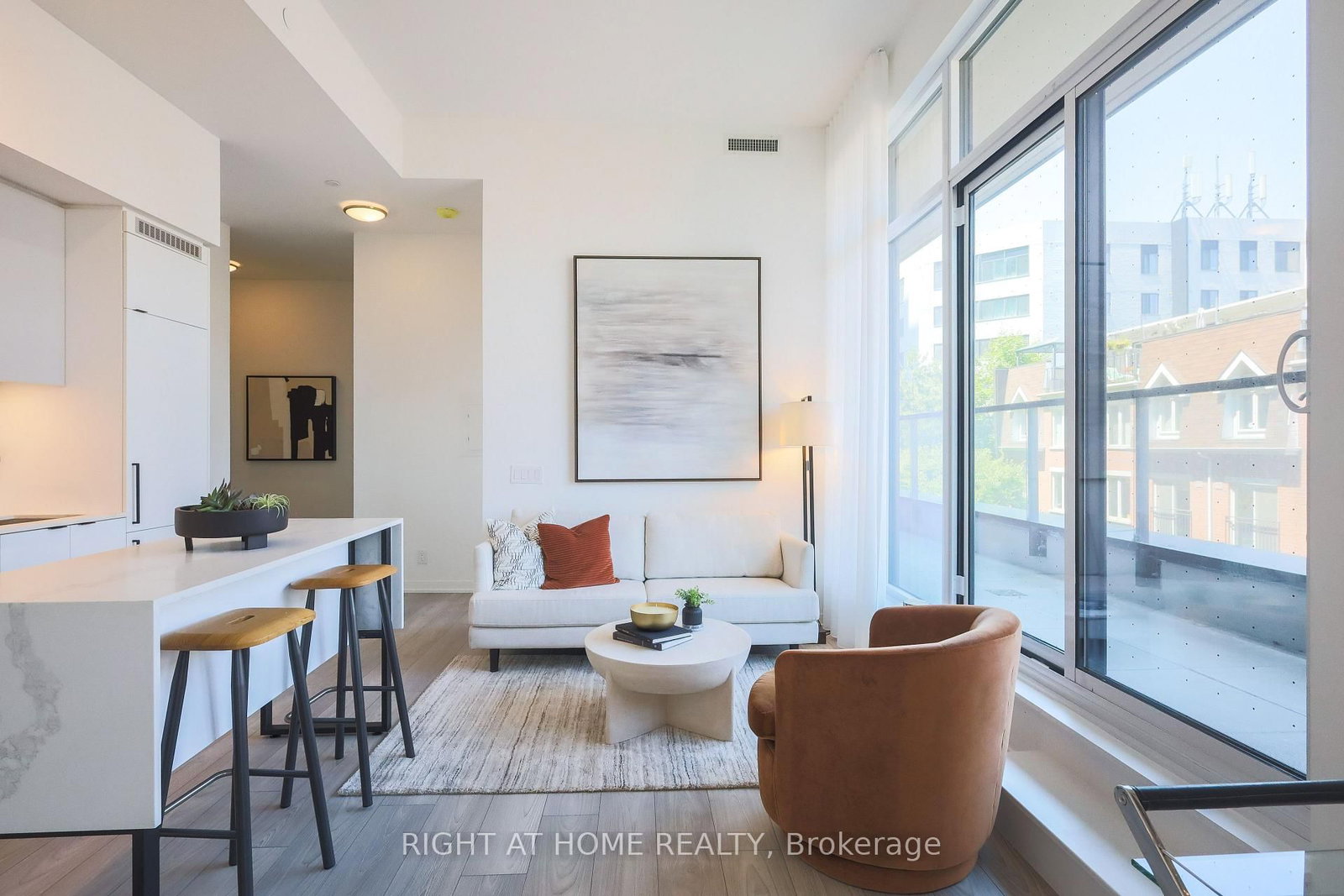 285 Dufferin Street • #204 • Toronto, ON photo 10
