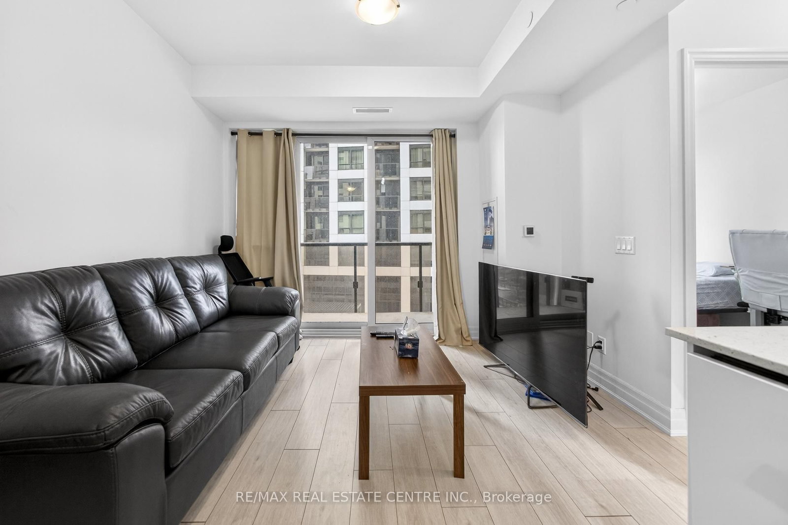 Condo for sale at 610-30 Elm Drive, Mississauga, Ontario, L5B 0N6 - Fairview - MLS: W12933540