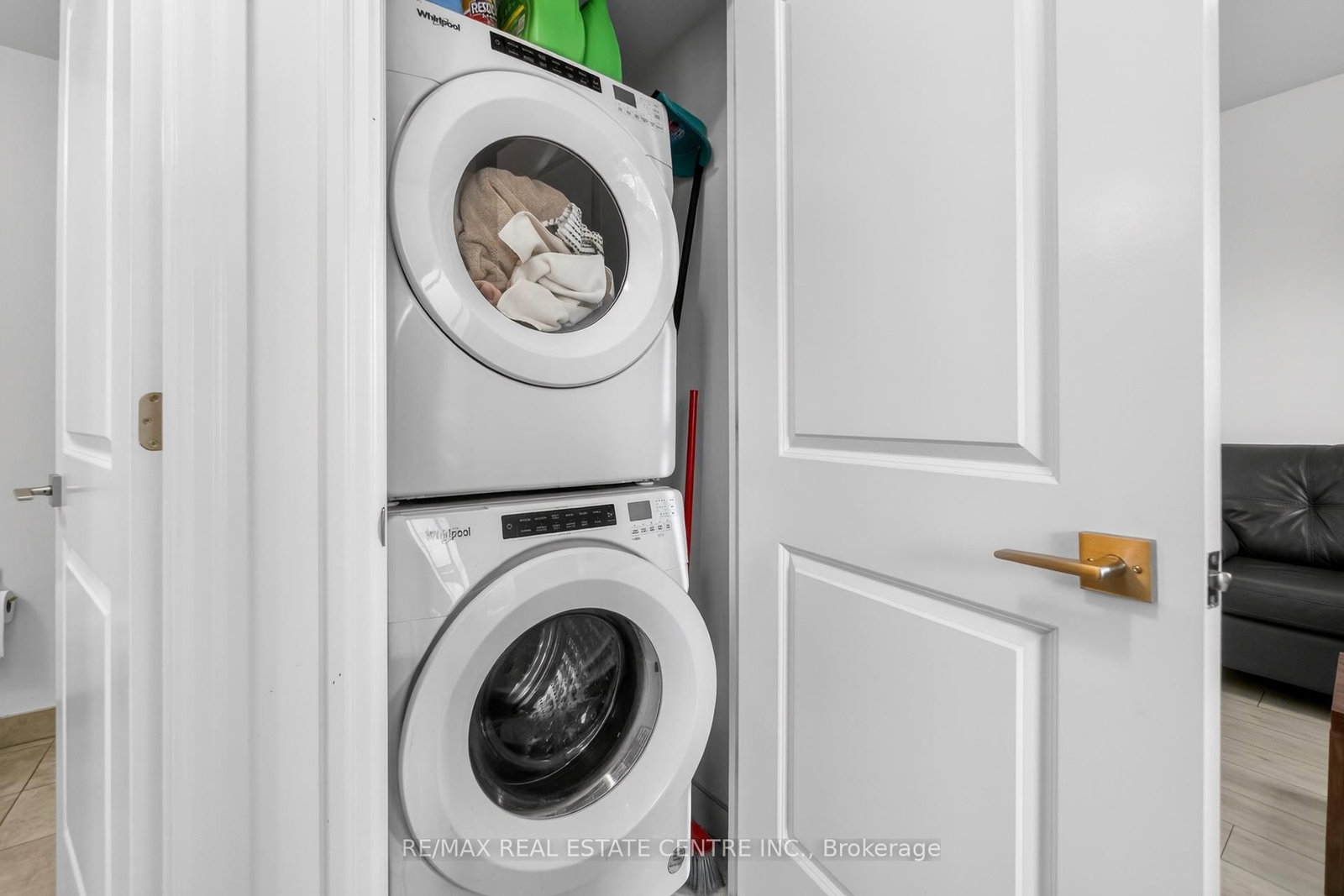 Condo for sale at 610-30 Elm Drive, Mississauga, Ontario, L5B 0N6 - Fairview - MLS: W12933540