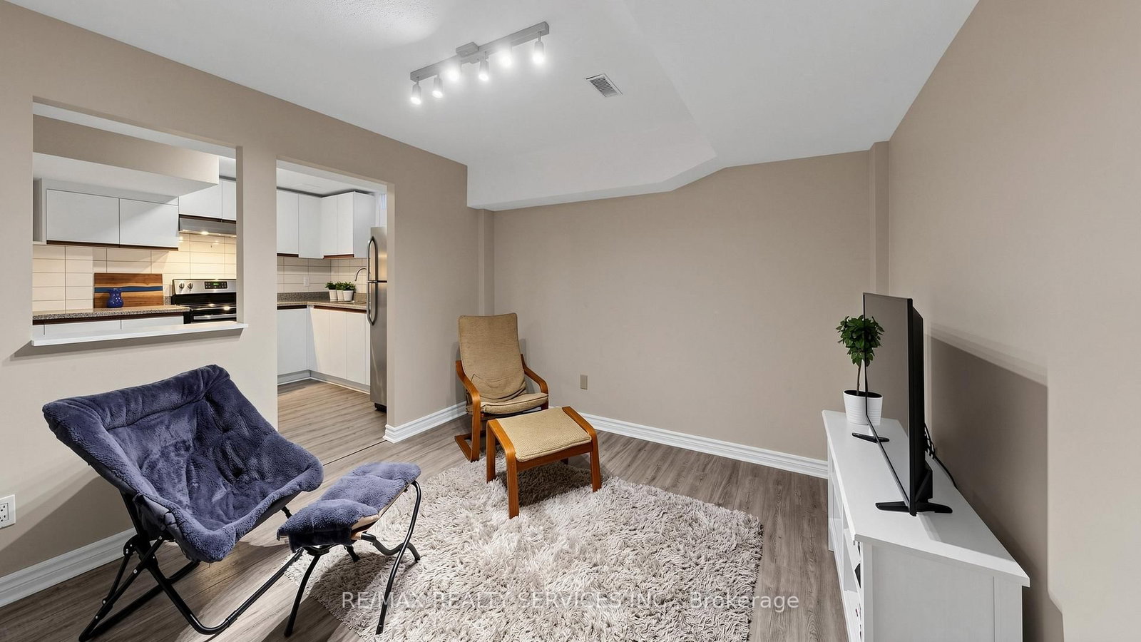 Detached House for sale at 72 Nantucket Crescent, Brampton, Ontario, L6S 3X5 - Westgate - MLS: W12933824